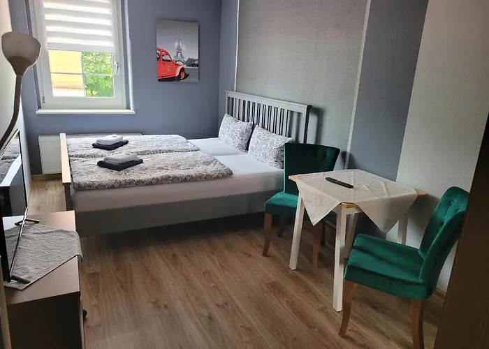 Hotel Und Pension Al Dente